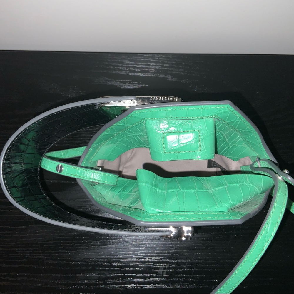 Danse Lente small bucket style bag